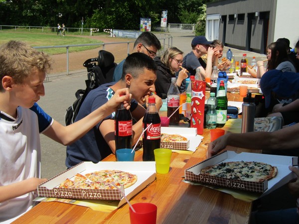 Pizza-Tafel I