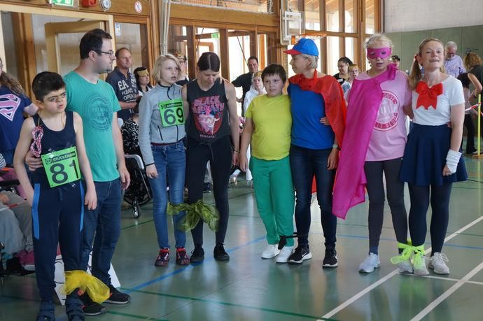 Impressionen vom Renntag (vergrößerte Bildansicht wird geöffnet)