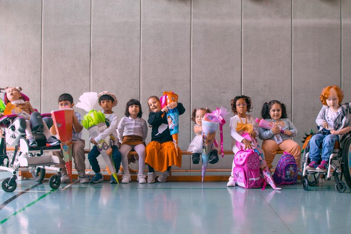 Unsere neuen Schülerinnen und Schüler auf einem Gruppenfoto